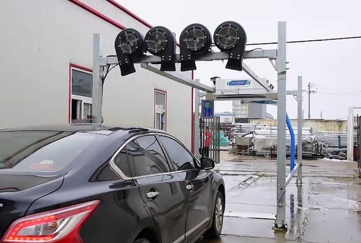 Instalar espacio L*W*H 7600*3500*3300 Sistema de lavado de automóviles robótico sin contacto con un solo brazo HP-230 Risense