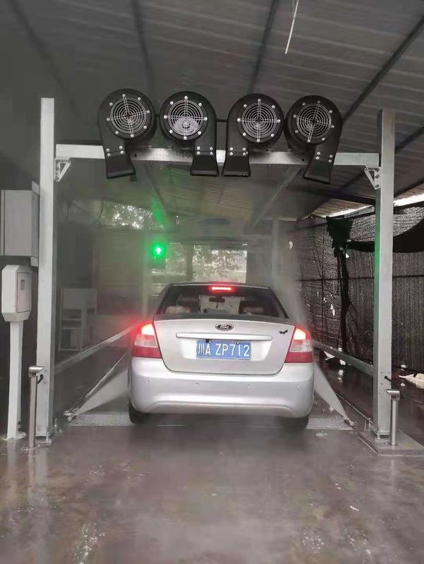 Diseño del bastidor de acero Presión 360 Máquina de lavado de autos sin contacto de brazo único Risense hp-230